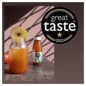 Award winning juice. We adore the artisan, orchard apple, look of your juice, the russety amber look is wonderful. The mouthfeel is beautifully silky and helps to deliver the fresh sweet, yet subtly sharp, aspect of each apple.
📸@enhancelifestyles
#greattasteawards #greattasteawards2022 #coldpressedjuice #coldpressedjuices #coldpressedapplejuice #therawjuicecompany #therawjuicecompanyireland #irishbusiness